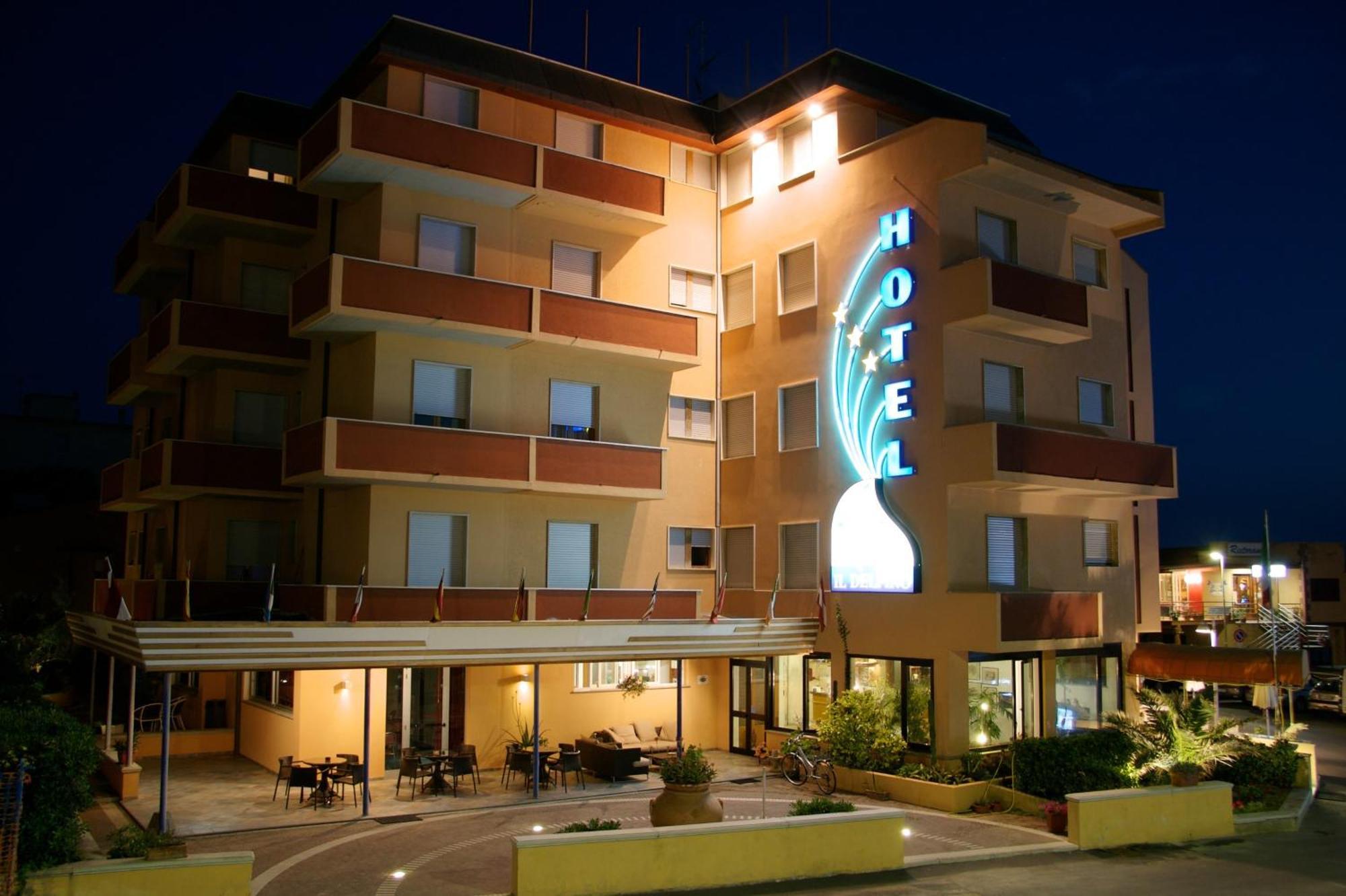 Hotel Il Delfino San Vincenzo Exterior photo